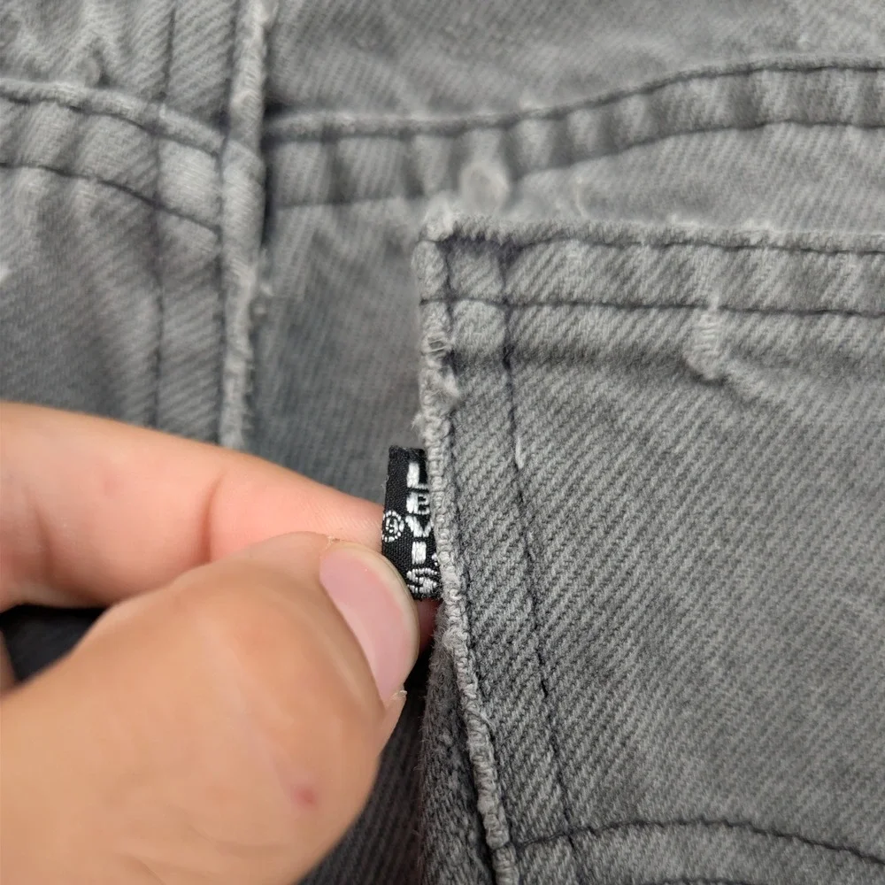 VTG Levi's 505 Jeans Mens 31x32 Gray Faded Black Tab Straight Leg Distressed 80s